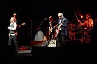 ロジャー・ダルトリー＆ジョーン・ジェットが共演、“Summertime Blues”を披露